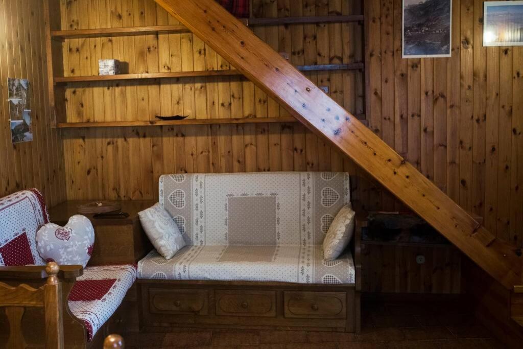 Chalet Indipendente In Centro A Valtournenche Exteriér fotografie